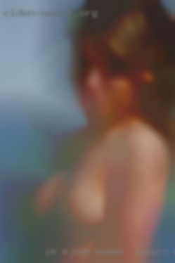 Im a mom of woman in Auburn, MA 3 looking to get wild.
