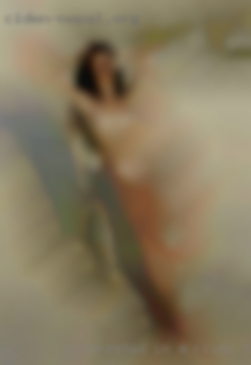 Interested in a female in Rives, TN to have fun with.