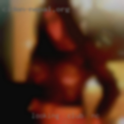 Looking  for discreet NSA club in NC relationship.
